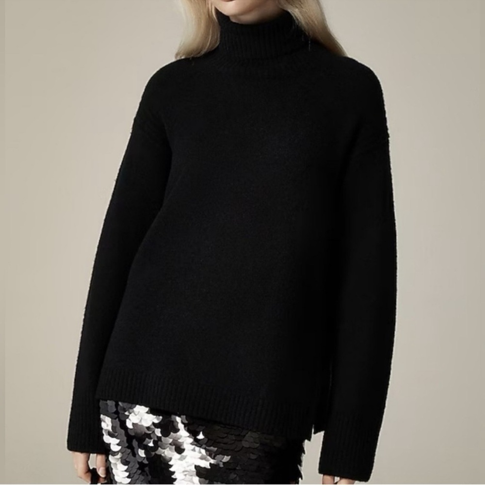 J. CREW  Black Turtleneck Sweater in  Supersoft Yarn AF023 sz S